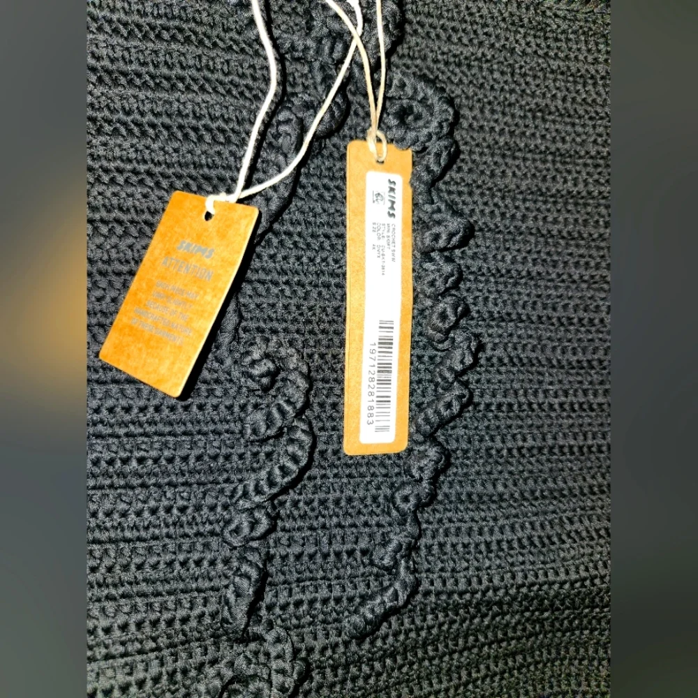 NWT SKIMS Crochet Swim Mini Skirt Swim Cover Plus Onyx Black